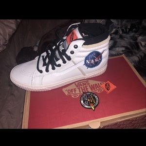 Vans X NASA SK8 sizes 10-12 half sizes vary